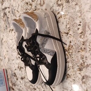 SCHUTZ ST BOLD NWOB Silver & Gold Glitter Leather Upper Sneaker Women Size 8B